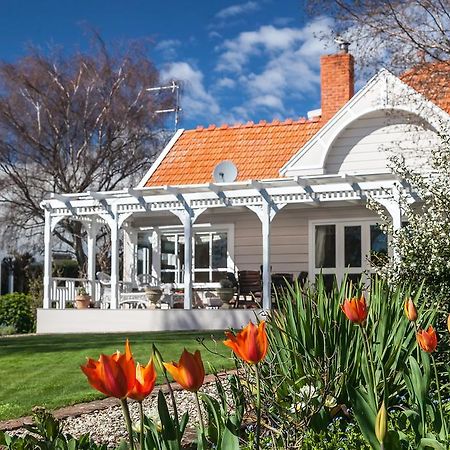 Anglesea House Inn Renwick Buitenkant foto